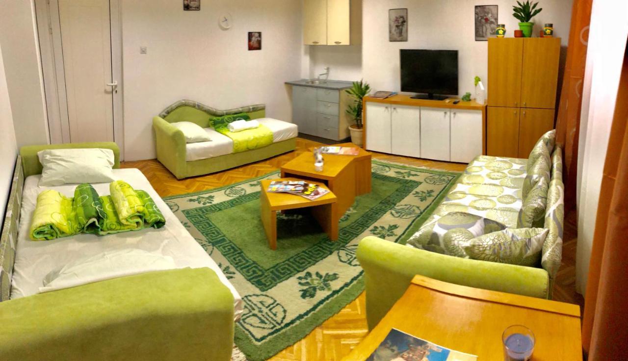 Twc Hostel Белград Екстериор снимка