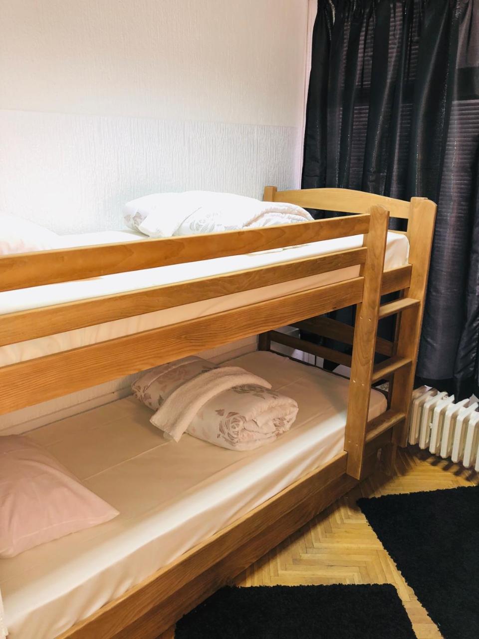 Twc Hostel Белград Екстериор снимка
